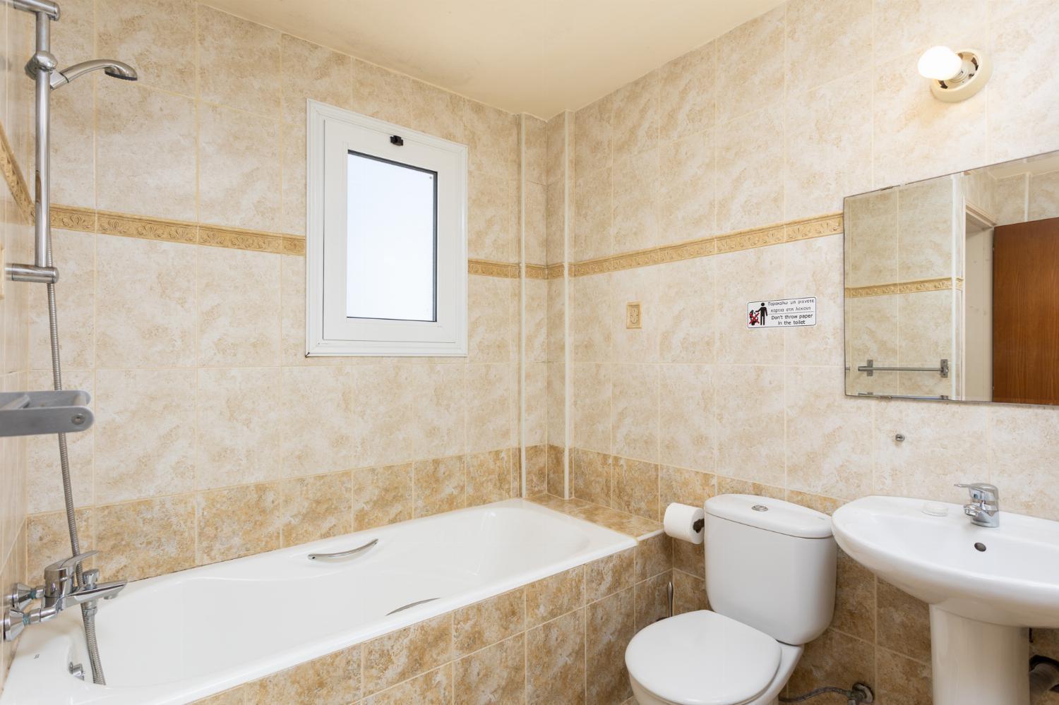 Villa Kleopatra Пафос Экстерьер фото